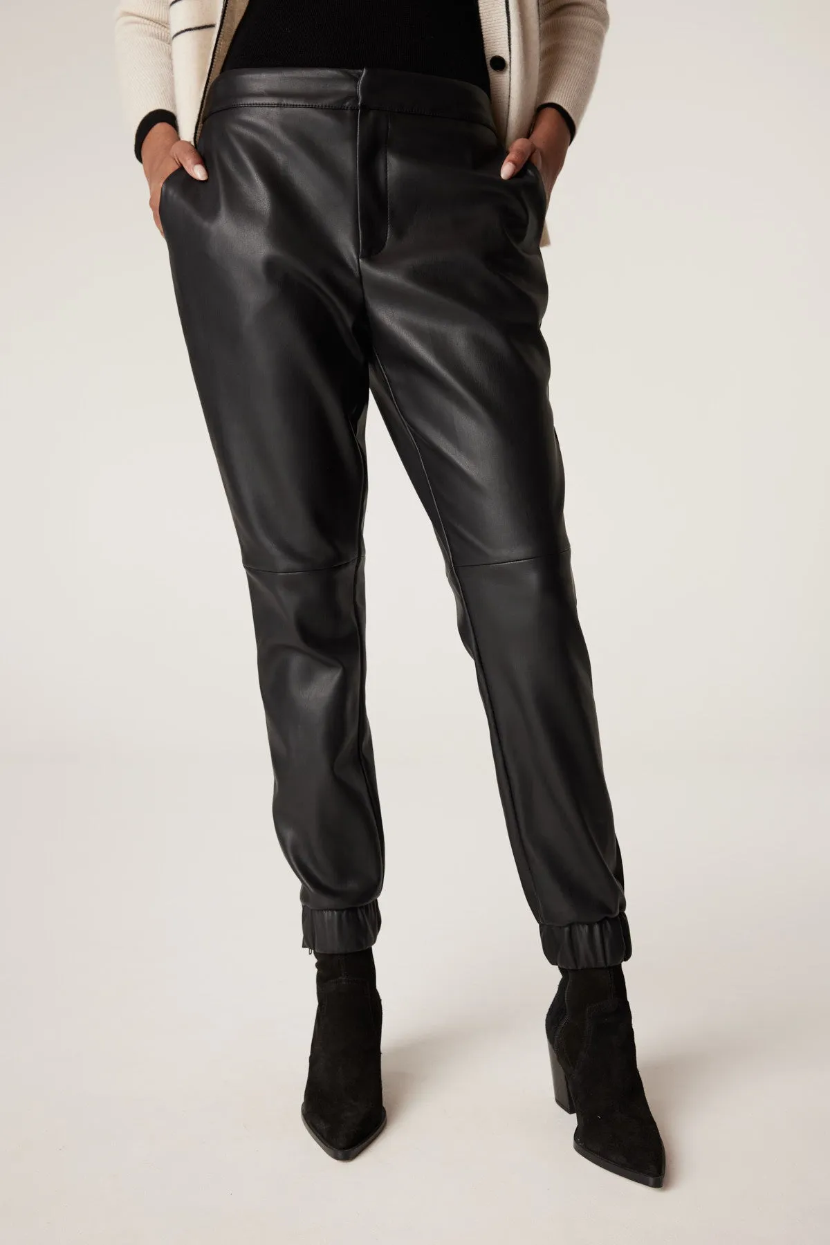 Arlo Vegan Jogger - Black
