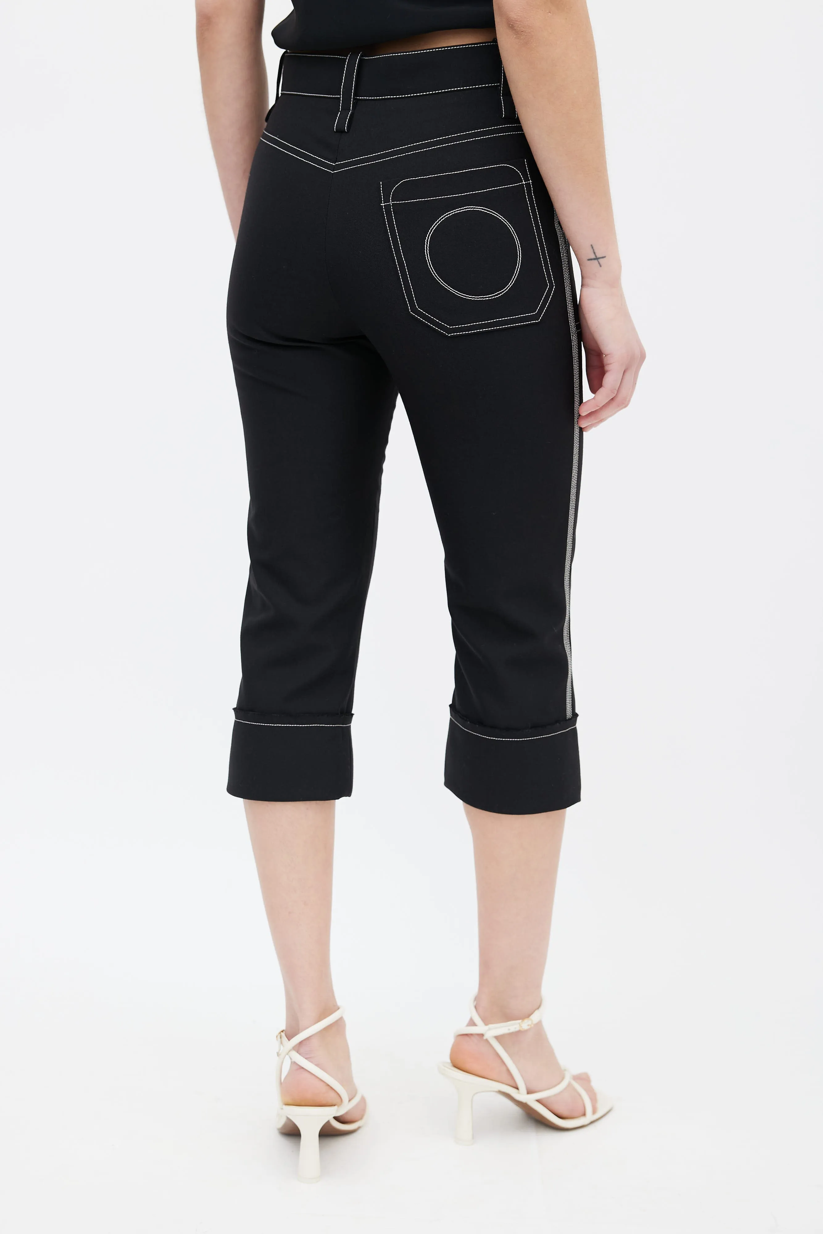 Black Contrast Stitch Slim Capri