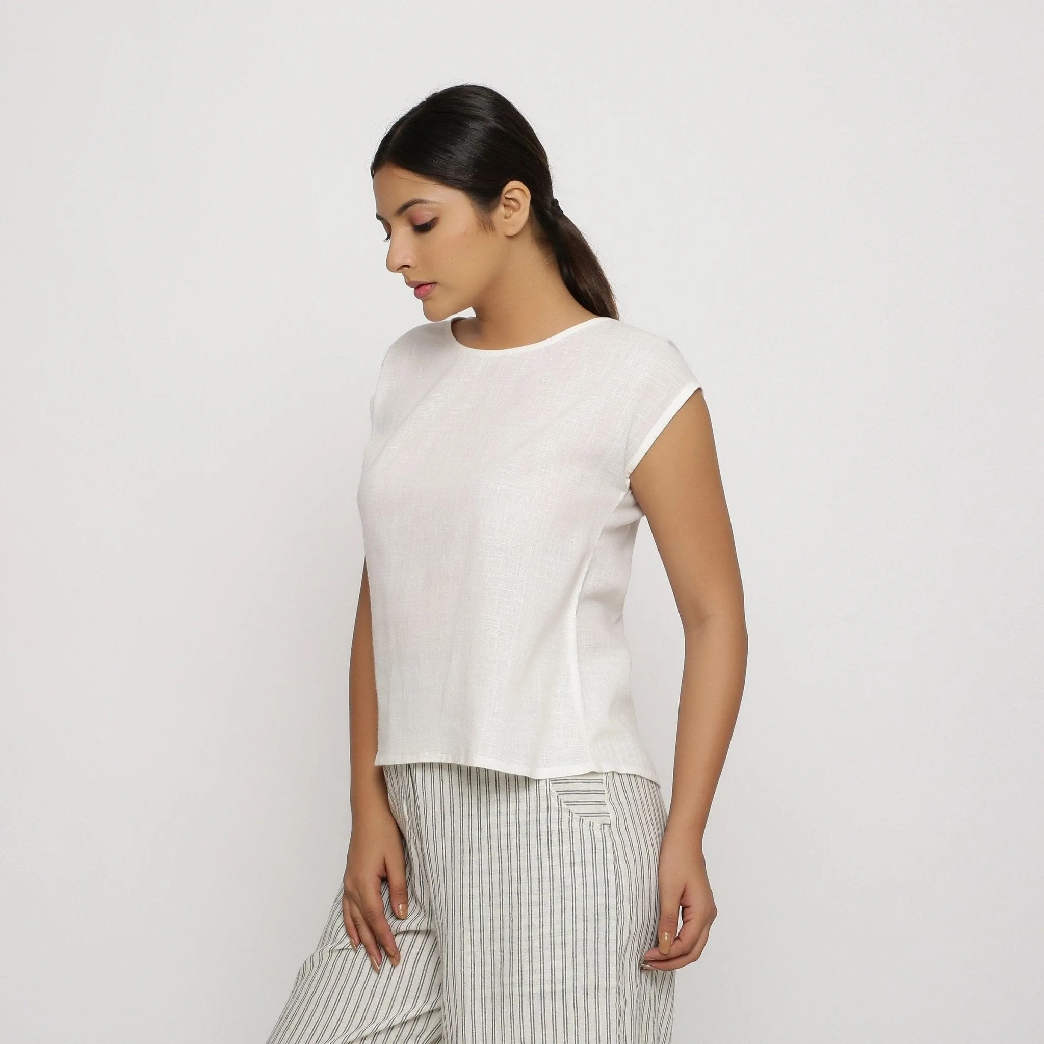 Off-White 100% Cotton Round Neck Cap Sleeve Top