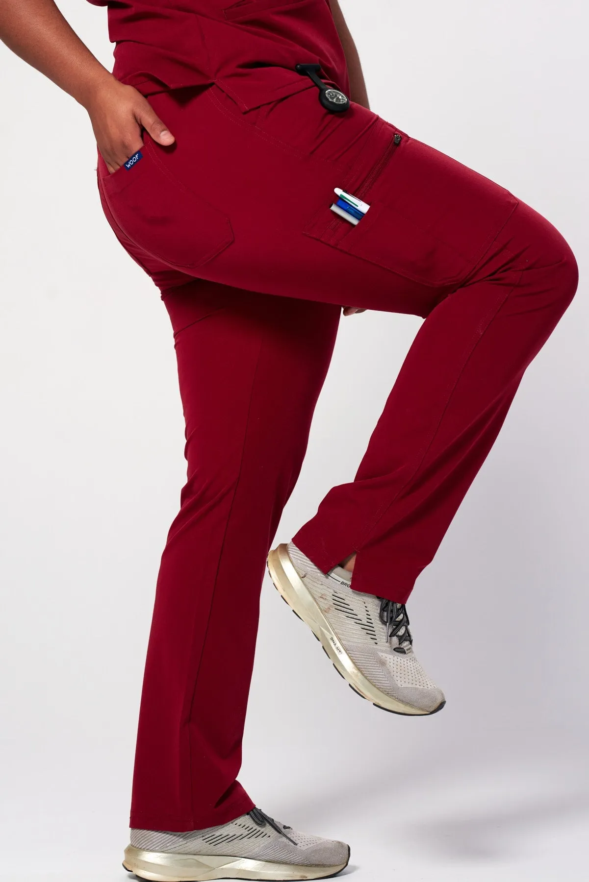 Women's Skinny 11-Pocket Scrub Pants - Clearance Sale