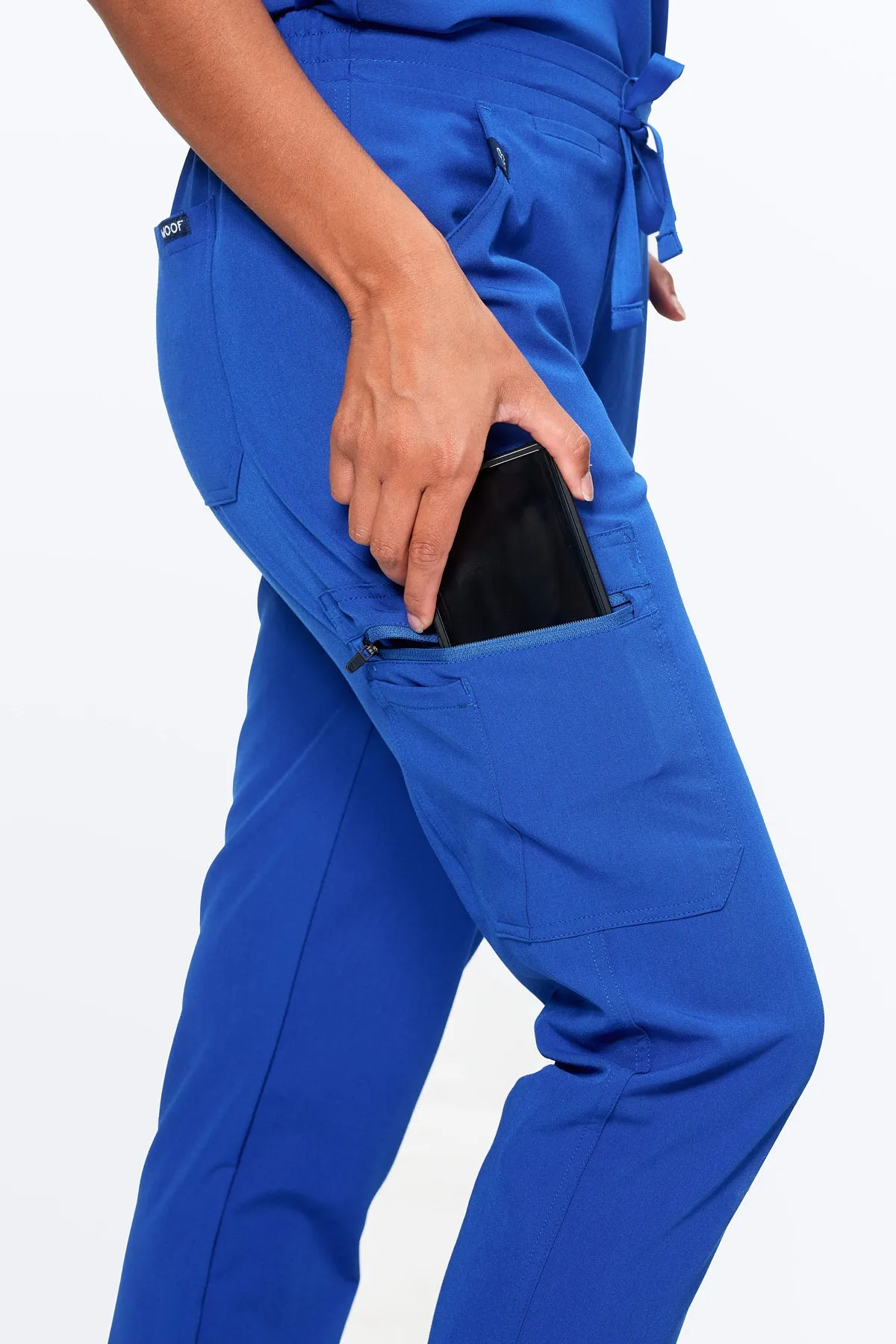 Women's Skinny 11-Pocket Scrub Pants