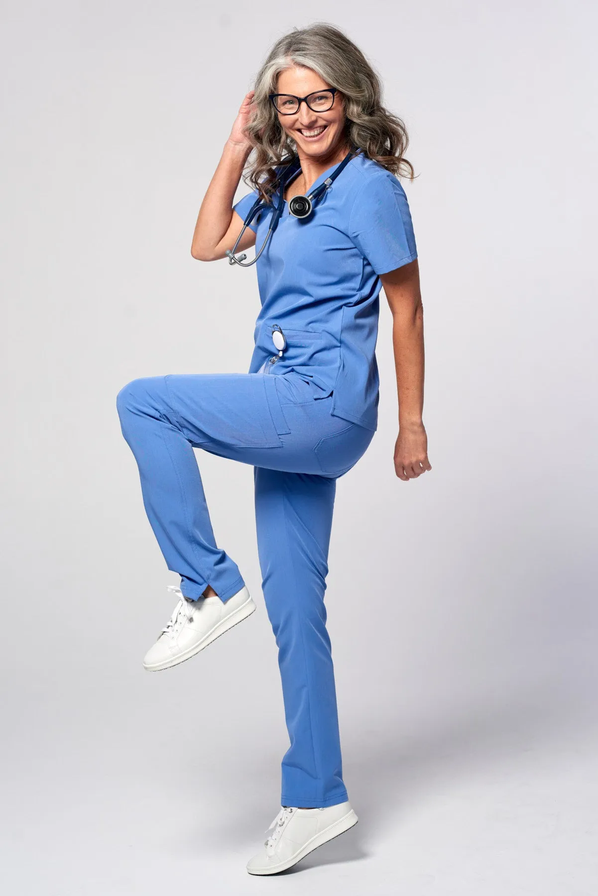 Women's Skinny 11-Pocket Scrub Pants